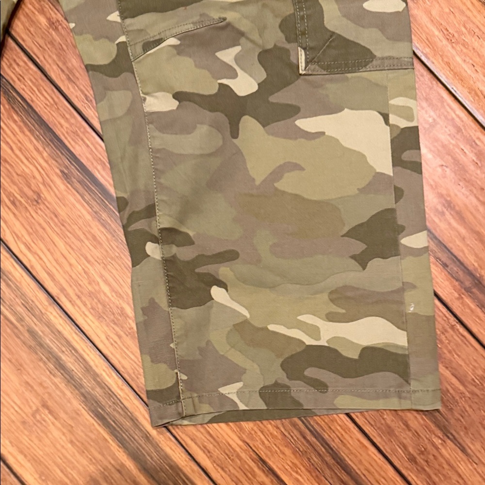 Anthropologie Pilcro New Sz 32 Barrel Camo Pants - Picture 7 of 13